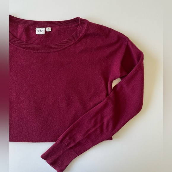 Burgundy GAP sweater - Picture 2 of 3